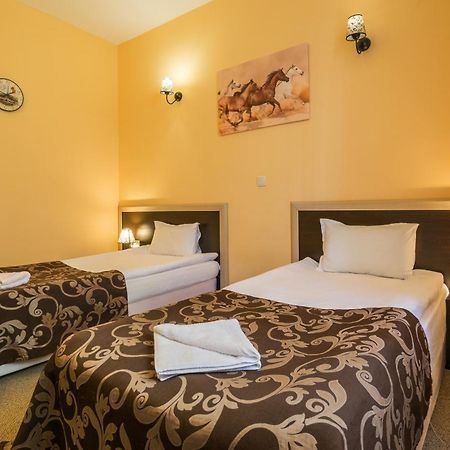 Hotel Royal Borovets Buitenkant foto
