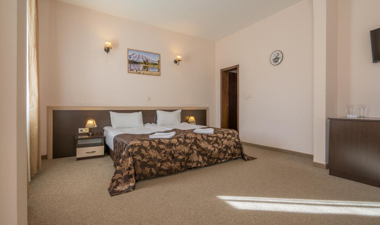Hotel Royal Borovets Buitenkant foto