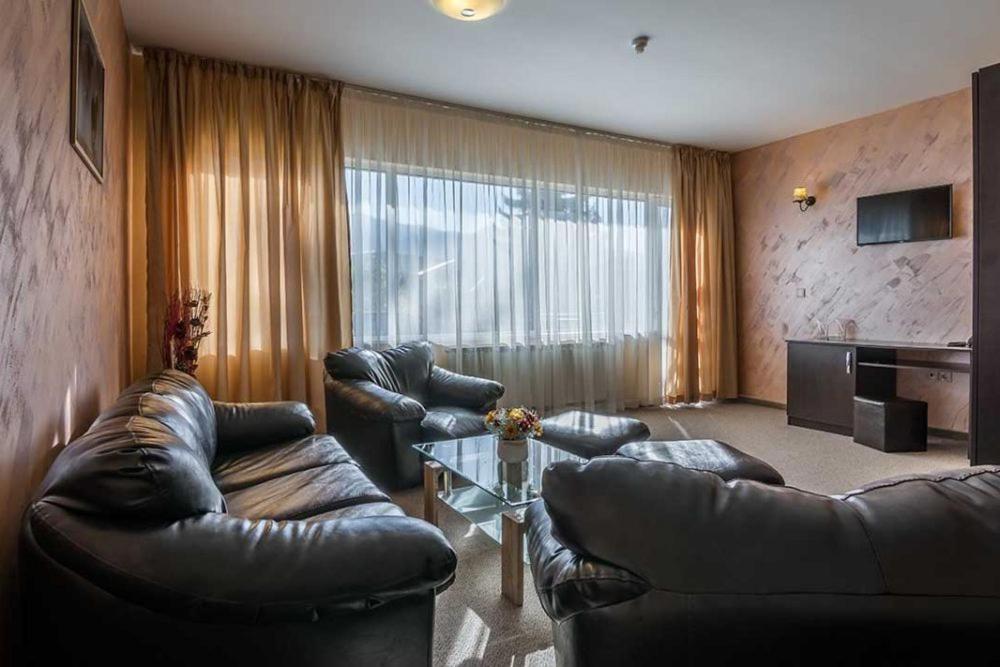 Hotel Royal Borovets Buitenkant foto