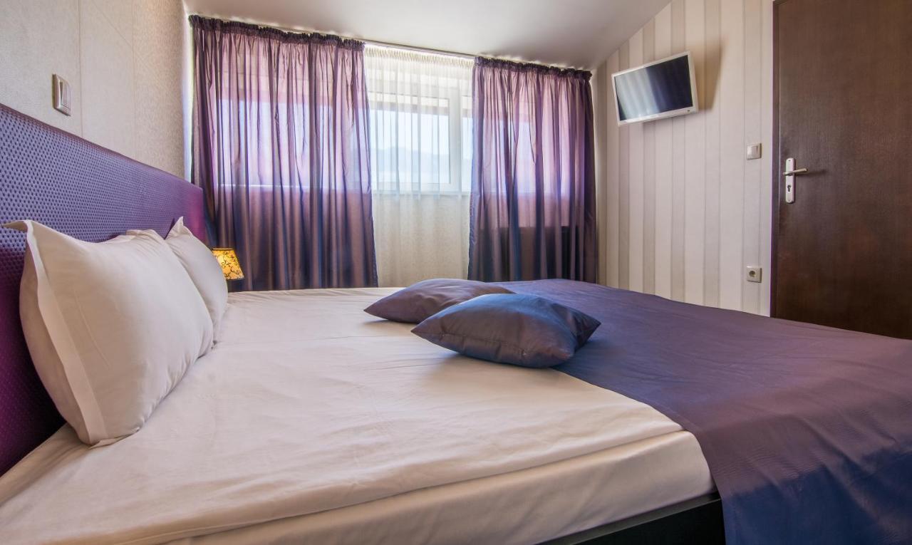 Hotel Royal Borovets Buitenkant foto