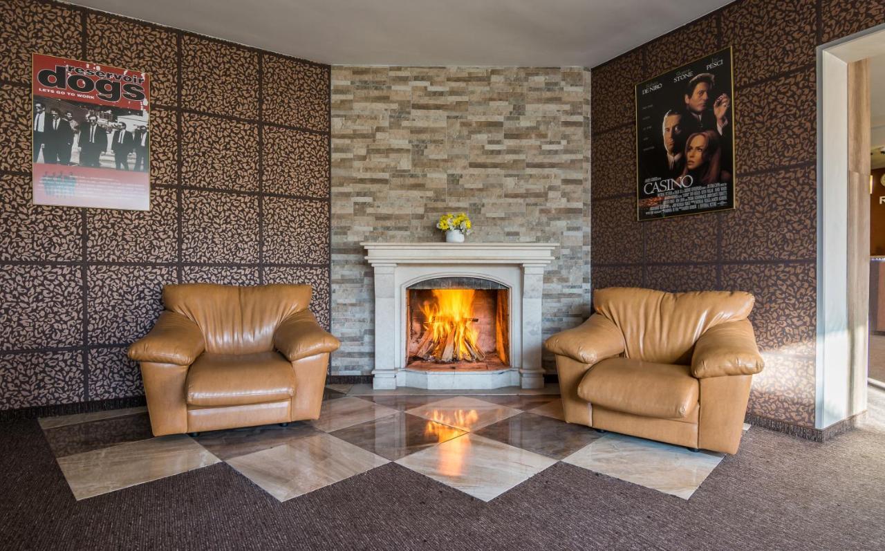 Hotel Royal Borovets Buitenkant foto