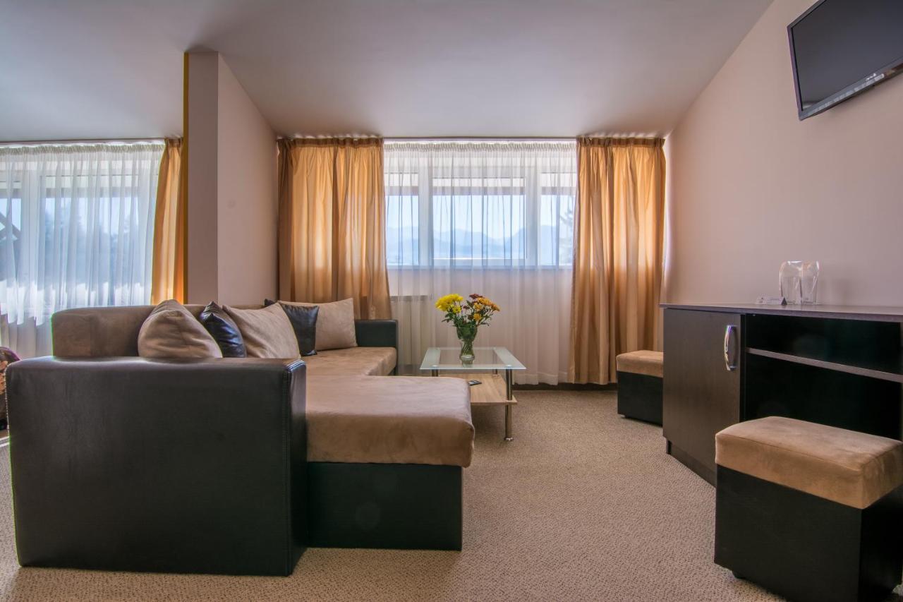Hotel Royal Borovets Buitenkant foto